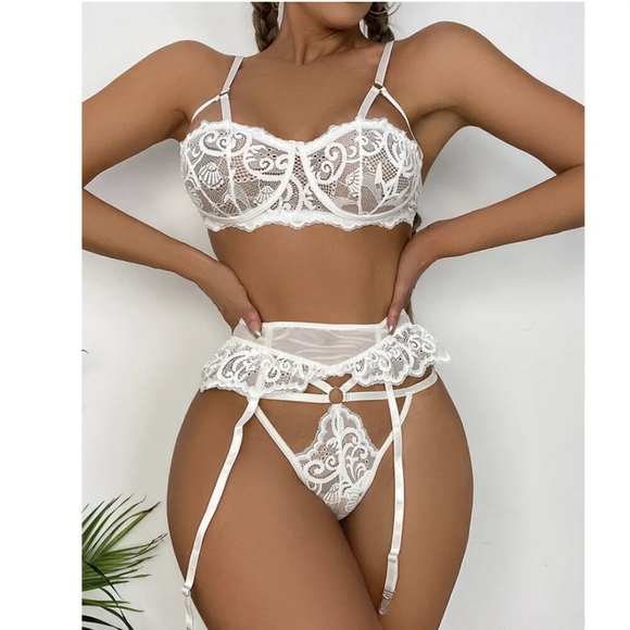 Womens Sexy Lingerie Lace Bra Panty Mesh Underwear Sleepwear Bra Garter Belt Set - Picture 4 of 5